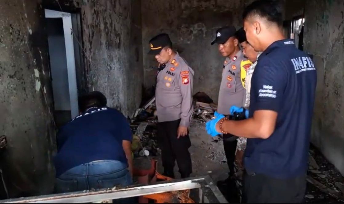 Si Jago Merah Bakar Warung Klontong di Cikarang Timur, 1 Tewas dan 2 Luka Berat 2 Kebakaran2