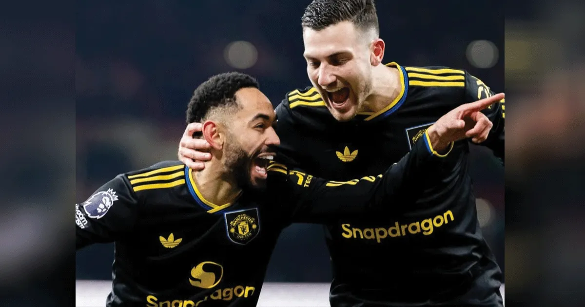 Papan Atas Bergejolak! MU Taklukkan Arsenal, Chelsea Diam-Diam Merangsek 1 Papan Atas Bergejolak! MU Taklukkan Arsenal, Chelsea Diam-Diam Merangsek