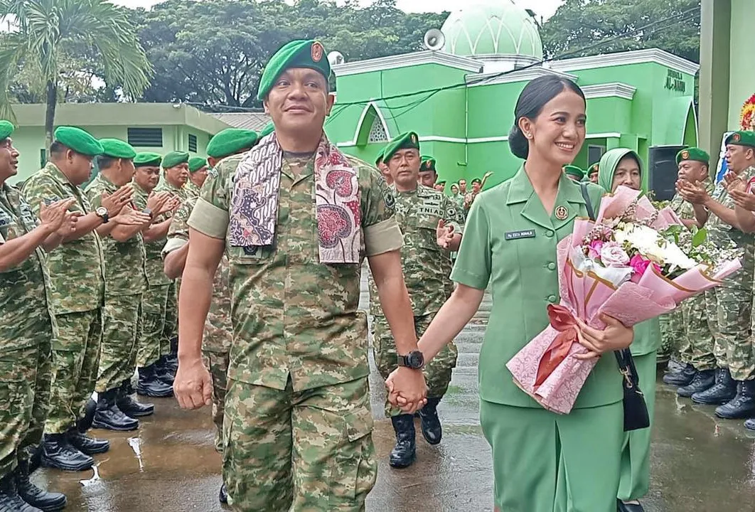 Perwira Kopassus Letkol Michael Ronald Ambil Alih Komando Kodim 0509 Bekasi 1 Perwira Kopassus Letkol Michael Ronald Ambil Alih Komando Kodim 0509 Bekasi