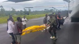 Dua Pilot Korban Penembakan KKB Berhasil di Evaluasi dan Dibawa ke Jakarta 9 Dua Pilot Korban Penembakan KKB Berhasil di Evaluasi dan Dibawa ke Jakarta
