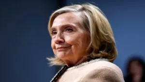 Hillary Clinton Tantang Trump Bersaksi di Bawah Sumpah Soal Berkas Epstein 1 Hillary Clinton Tantang Trump Bersaksi di Bawah Sumpah Soal Berkas Epstein