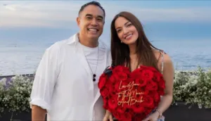 Nia Ramadhani Pamer Foto Mesra Bareng Suami, Bantah Isu Rumah Tangganya Retak