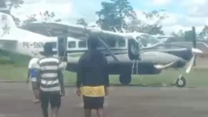 Detik-detik Penembakan Pesawat Smart Air di Papua Terungkap, 13 Penumpang Selamat, Dua Pilot Tewas