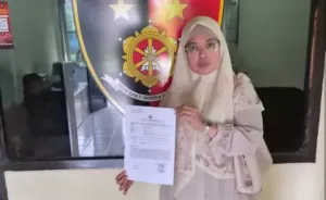 Toko Rafita’s Cake di Bogor Dibobol Maling, Stok Kue Lebaran Rp10 Juta Ludes 7 Toko Rafita’s Cake di Bogor Dibobol Maling, Stok Kue Lebaran Rp10 Juta Ludes