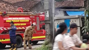 Gardu PLN Meledak di Parung, Percikan Api Picu Kepanikan Warga