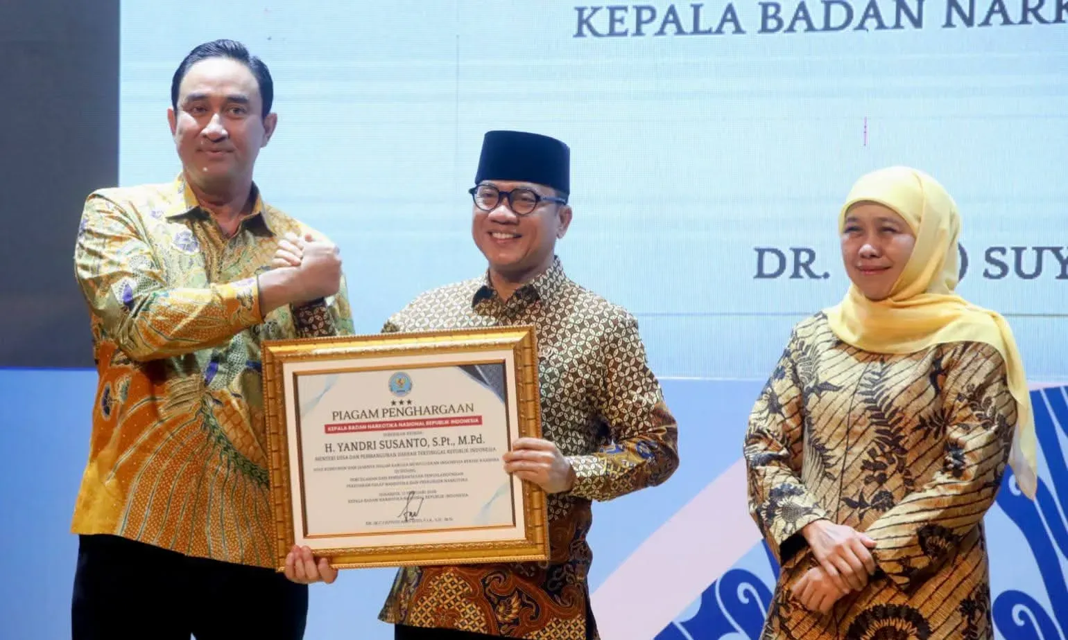 Jawa Timur Bersinar: BNN dan Pemprov Jatim Perkuat Perang Melawan Narkoba di Desa 2 WhatsApp Image 2026 02 15 at 10.07.52 1 e1771126981732
