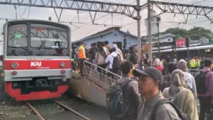 KRL Jabodetabek Diproyeksikan Angkut 437 Juta Penumpang pada Tahun 2030 2 KRL Jabodetabek Diproyeksikan Angkut 437 Juta Penumpang pada Tahun 2030