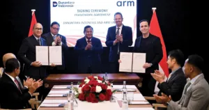 Presiden Prabowo Saksikan Penandatanganan Kerja Sama Danantara-Arm Limited di London 9 Presiden Prabowo Saksikan Penandatanganan Kerja Sama Danantara-Arm Limited di London