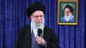 Khamenei Tewas, Iran Tetapkan 40 Hari Berkabung dan 7 Hari Libur Nasional 6 Khamenei Tewas, Iran Tetapkan 40 Hari Berkabung dan 7 Hari Libur Nasional