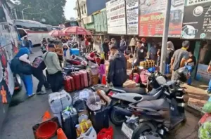 Arus Balik Lebaran 2026, Terminal Bekasi Hadapi Dua Gelombang Pemudik 1 Arus Balik Lebaran 2026, Terminal Bekasi Hadapi Dua Gelombang Pemudik
