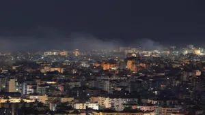 Beirut Dibombardir: Hizbullah Balas Kematian Khamenei, Perang Regional Makin Nyata 1 Beirut Dibombardir: Hizbullah Balas Kematian Khamenei, Perang Regional Makin Nyata