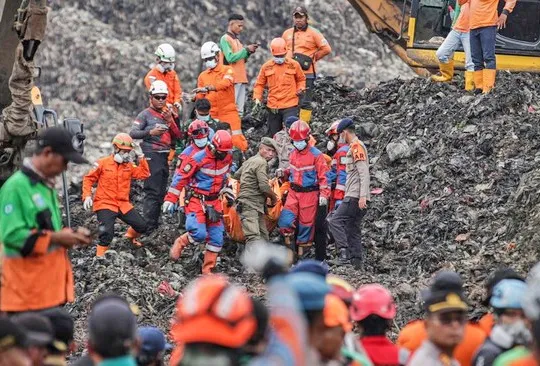 Tragedi Bantar Gebang Jadi Sorotan, DPRD DKI Jakarta Bentuk Pansus Sampah 1 Tragedi Bantar Gebang Jadi Sorotan, DPRD DKI Jakarta Bentuk Pansus Sampah