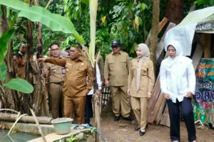 Bersama Gubernur Banten, Bupati Ratu Zakiyah Fokus Tingkatkan SDM di Bidang Pendidikan 6 Bersama Gubernur Banten, Bupati Ratu Zakiyah Fokus Tingkatkan SDM di Bidang Pendidikan