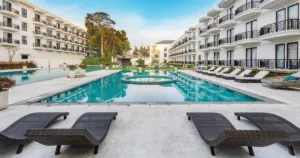 Libur Lebaran di Lembang Makin Seru! Resort Ini Tawarkan Pemandangan Alam, Golf hingga Petik Stroberi