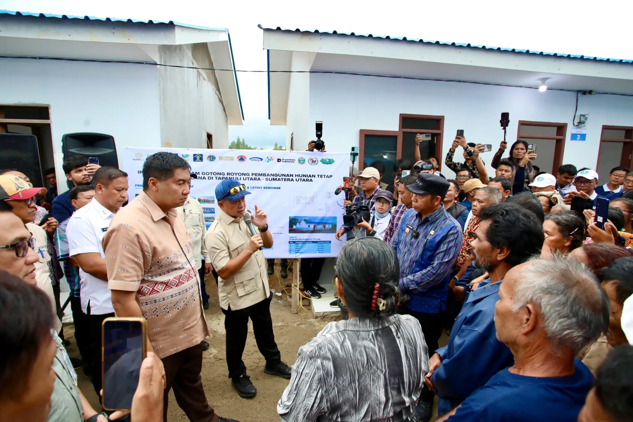Pemerintah Genjot Huntap Korban Bencana Sumatera, Tito: Tahap Huntara Hampir Selesai 1 Pemerintah Genjot Huntap Korban Bencana Sumatera, Tito: Tahap Huntara Hampir Selesai