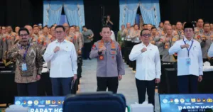 Kapolri Usul Sistem First Come First In Saat Mudik 2026, Antisipasi Penumpukan di Merak 7 Kapolri Usul Sistem First Come First In Saat Mudik 2026, Antisipasi Penumpukan di Merak