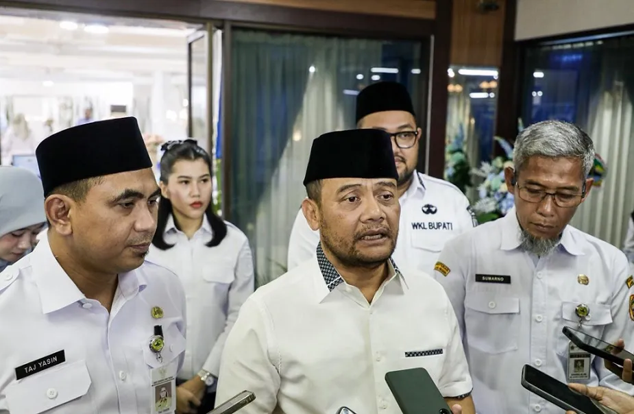 Pemprov Jateng Masih Kaji Kebijakan WFH untuk Penghematan BBM 1 Pemprov Jateng Masih Kaji Kebijakan WFH untuk Penghematan BBM