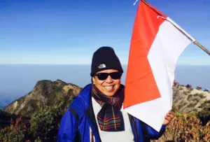 Terungkap! Lansia Tewas Dibunuh di Bekasi Ternyata Aktivis Buruh Vokal 25 Tahun 2 Terungkap! Lansia Tewas Dibunuh di Bekasi Ternyata Aktivis Buruh Vokal 25 Tahun