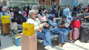 8.210 Penumpang Arus Balik Tiba di Stasiun Bekasi, Pasar Senen dan Gambir Tertinggi