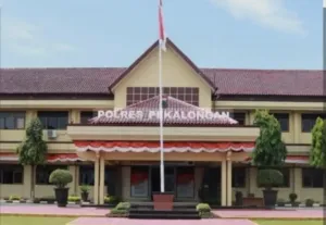 Buntut OTT Bupati Pekalongan, 4 Pejabat Dipanggil KPK ke Mapolres 4 Buntut OTT Bupati Pekalongan, 4 Pejabat Dipanggil KPK ke Mapolres
