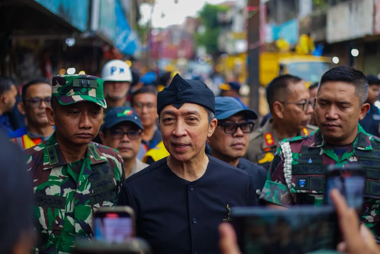 Pemkot Bogor Siapkan Sanksi Tegas untuk PKL yang Masih Membandel Jualan Sembarangan 1 Pemkot Bogor Siapkan Sanksi Tegas untuk PKL yang Masih Membandel Jualan Sembarangan