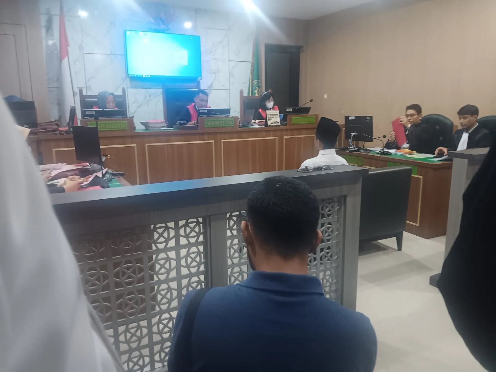 Alami Gangguan Kejiwaan, Advokat Peneror Bom 10 SMA Depok Minta Restoratif Justice 1 Alami Gangguan Kejiwaan, Advokat Peneror Bom 10 SMA Depok Minta Restoratif Justice