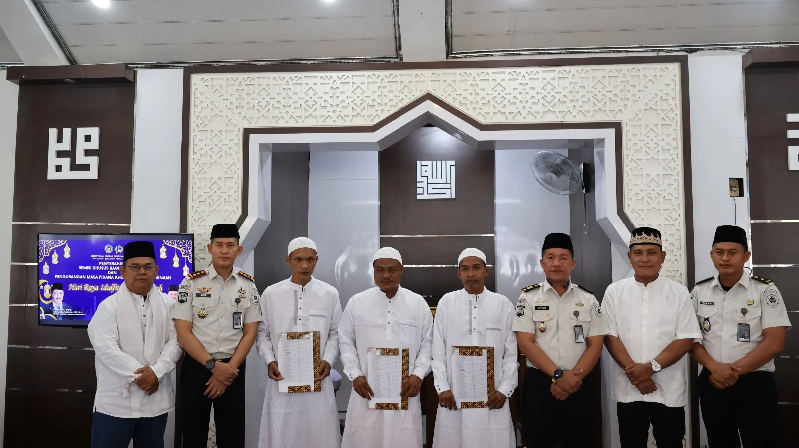 579 Warga Binaan Lapas Kotabumi Terima Remisi Idulfitri, Solat Id Berlangsung Khidmat Penuh Kebersamaan 3 Solat Id3