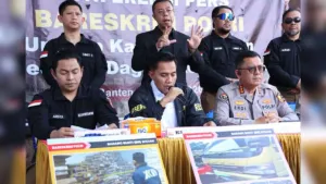 Bareskrim Bongkar Peredaran Daging Domba Impor Kedaluwarsa di Tangerang 9 Bareskrim Bongkar Peredaran Daging Domba Impor Kedaluwarsa di Tangerang