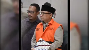 Gus Yaqut Jadi Tahanan Rumah, MAKI: Ini Pertama dalam Sejarah KPK 8 Gus Yaqut Jadi Tahanan Rumah, MAKI: Ini Pertama dalam Sejarah KPK