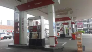 Diduga Bensin Campur Air, Puluhan Kendaraan di Bekasi Mogok Massal usai Isi BBM