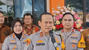 Kapolda Metro: Puncak Mudik Malam Ini, 40 Persen Warga Jadetabek Sudah Pulang Kampung 2 Kapolda Metro: Puncak Mudik Malam Ini, 40 Persen Warga Jadetabek Sudah Pulang Kampung