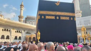 Arab Saudi Keluarkan Aturan Baru Umrah, Jemaah "Overstay" Terancam Penjara dan Deportasi 5 Arab Saudi Keluarkan Aturan Baru Umrah, Jemaah "Overstay" Terancam Penjara dan Deportasi