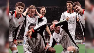 AC Milan Menang Dramatis 3-2 atas Torino, Juventus Ditahan Sassuolo 1 AC Milan Menang Dramatis 3-2 atas Torino, Juventus Ditahan Sassuolo
