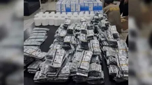 Kontrakan di Bekasi Dijadikan Gudang Narkoba, Polisi Temukan 30 Kg Ganja dan 187 Ribu Pil Koplo 1 Kontrakan di Bekasi Dijadikan Gudang Narkoba, Polisi Temukan 30 Kg Ganja dan 187 Ribu Pil Koplo