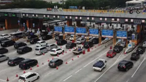 1,2 Juta Kendaraan Tinggalkan Jakarta Jelang Lebaran! Arah Trans Jawa Jadi Favorit Pemudik 1 1,2 Juta Kendaraan Tinggalkan Jakarta Jelang Lebaran! Arah Trans Jawa Jadi Favorit Pemudik