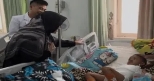 Bupati Siak Bawa Ketupat untuk Pasien dan Beri Semangat ke Petugas RSUD
