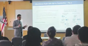 Taruna Ikrar Bicara di Harvard, Kupas Penyakit Langka hingga Tantangan Vaksin Modern Dunia