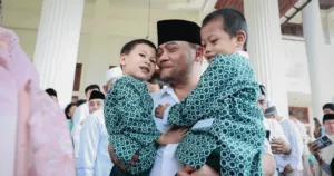 Gubernur Jateng Berlebaran Bersama Anak-anak Panti Sosial di Wisma Perdamaian