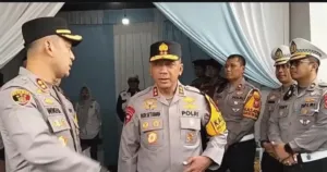 Kapolda Jabar Rudi Setiawan Tinjau Simpang Gadog, Pastikan Rekayasa One Way Jalur Puncak Berjalan Lancar