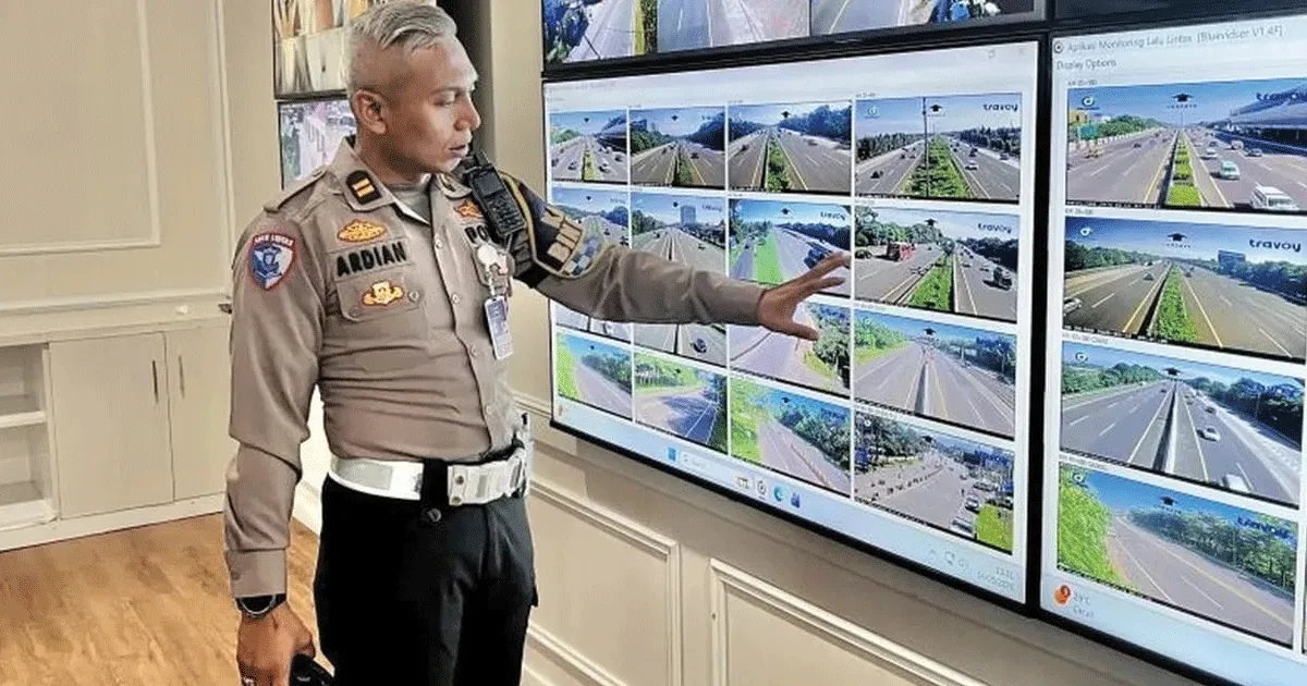 Satlantas Polres Bogor Imbau Pengendara Waspada di Jalur Puncak Saat Arus Balik Lebaran 2026 1 Satlantas Polres Bogor Imbau Pengendara Waspada di Jalur Puncak Saat Arus Balik Lebaran 2026