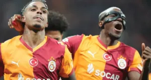 Liverpool Kembali Tumbang di Istanbul, Galatasaray Nodai Pertandingan ke-100 Arne Slot