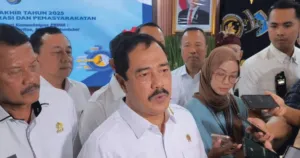 Perintahkan Razia Besar dan Tes Urine Petugas, Menteri Imipas Janji Bersih-Bersih Lapas