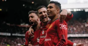 Manchester United Comeback Dramatis, Aston Villa Takluk 3-1 di Old Trafford