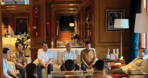 Prabowo Gelar Silaturahmi Tengah Malam dengan Mantan Ajudan TNI di Hambalang