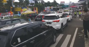 Tetap Serbu Puncak di H+2 Lebaran, Wisatawan Bilang “Macet Sudah Biasa”