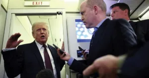 Trump “Tuntut” 7 Negara Kirim Kapal Perang Buka Selat Hormuz 8 Trump “Tuntut” 7 Negara Kirim Kapal Perang Buka Selat Hormuz