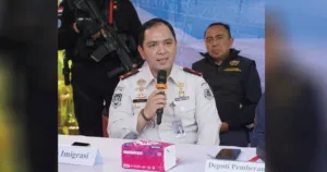 Imigrasi Tindak Tegas, WNA Belgia Pelaku Aksi Ekstrem di Bali Dideportasi 5 Imigrasi Tindak Tegas, WNA Belgia Pelaku Aksi Ekstrem di Bali Dideportasi