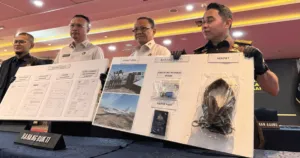 Masuk Lewat Jalur “Gelap”, 3 WNA Australia Hadapi Meja Hijau