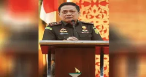 Sutikno Ditunjuk Jadi Kajati Jawa Barat, Ini Rekam Jejak dan Prestasi Cemerlangnya 8 Sutikno Ditunjuk Jadi Kajati Jawa Barat, Ini Rekam Jejak dan Prestasi Cemerlangnya