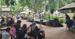 Lonjakan Pengunjung Saat Libur Paskah, Kebun Raya Bogor Tawarkan Wisata Edukasi dan Alam